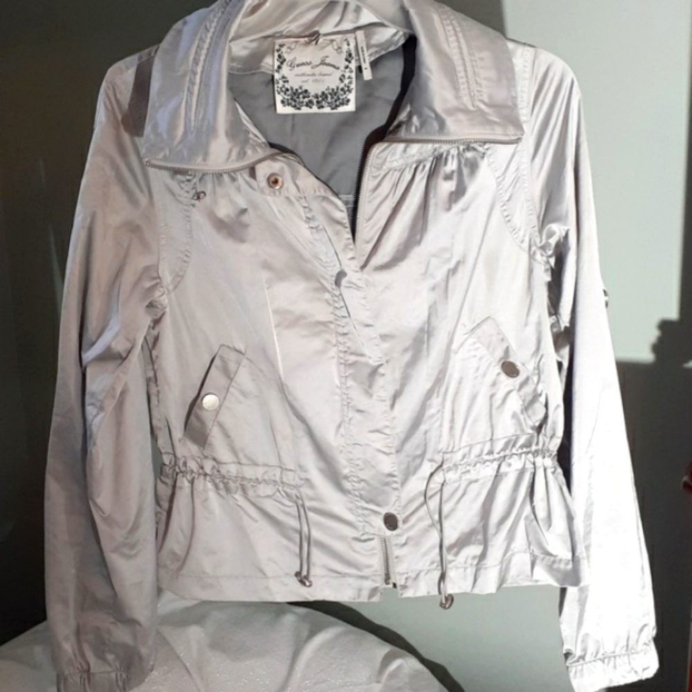 Guess Siver full zipper snap front Spring Summer hooded windbreaker M